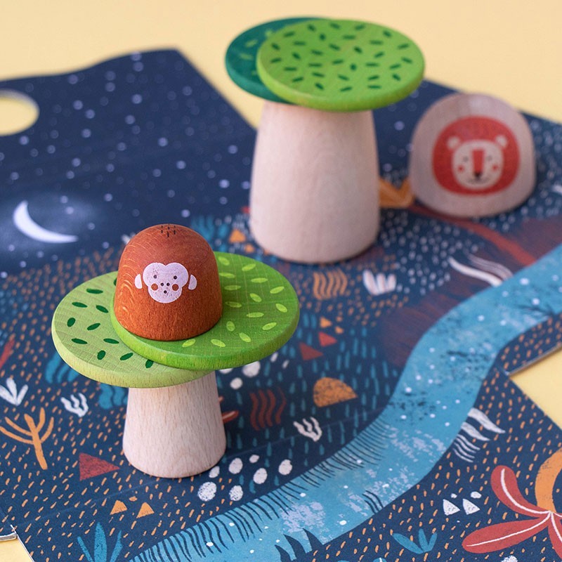 mini monde en bois, symbolique